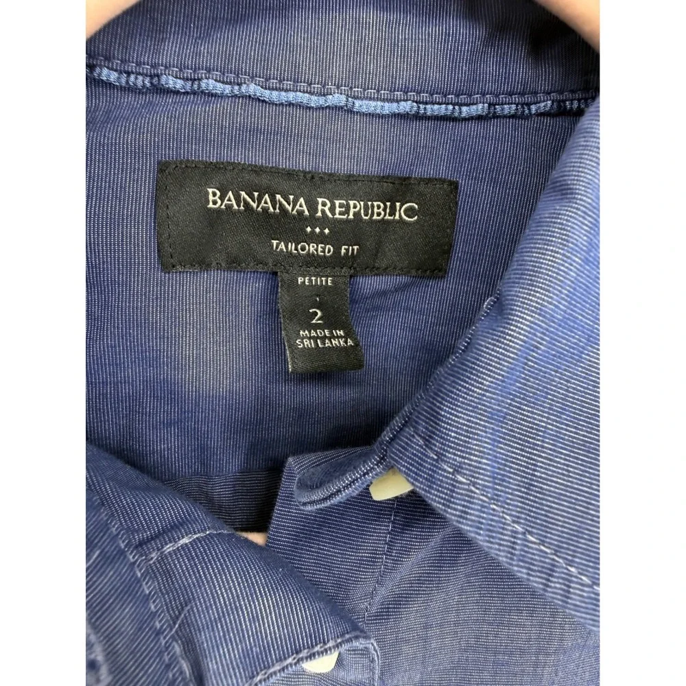 Banana Republic Button Down Shirt Women 2 Petite Blue Tailored Fit Long Sleeve